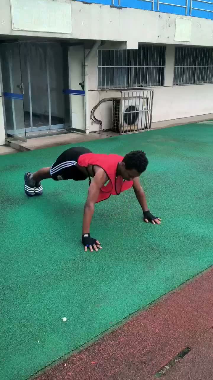 Client B., Push-up, after